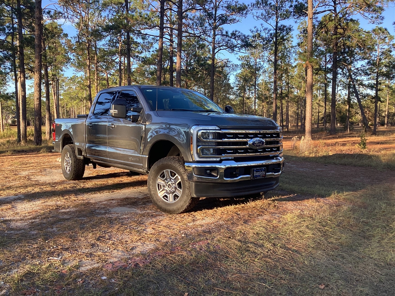 Ford Super Duty F-250 SRW King Ranch 4WD Crew Cab 8' Box 2024