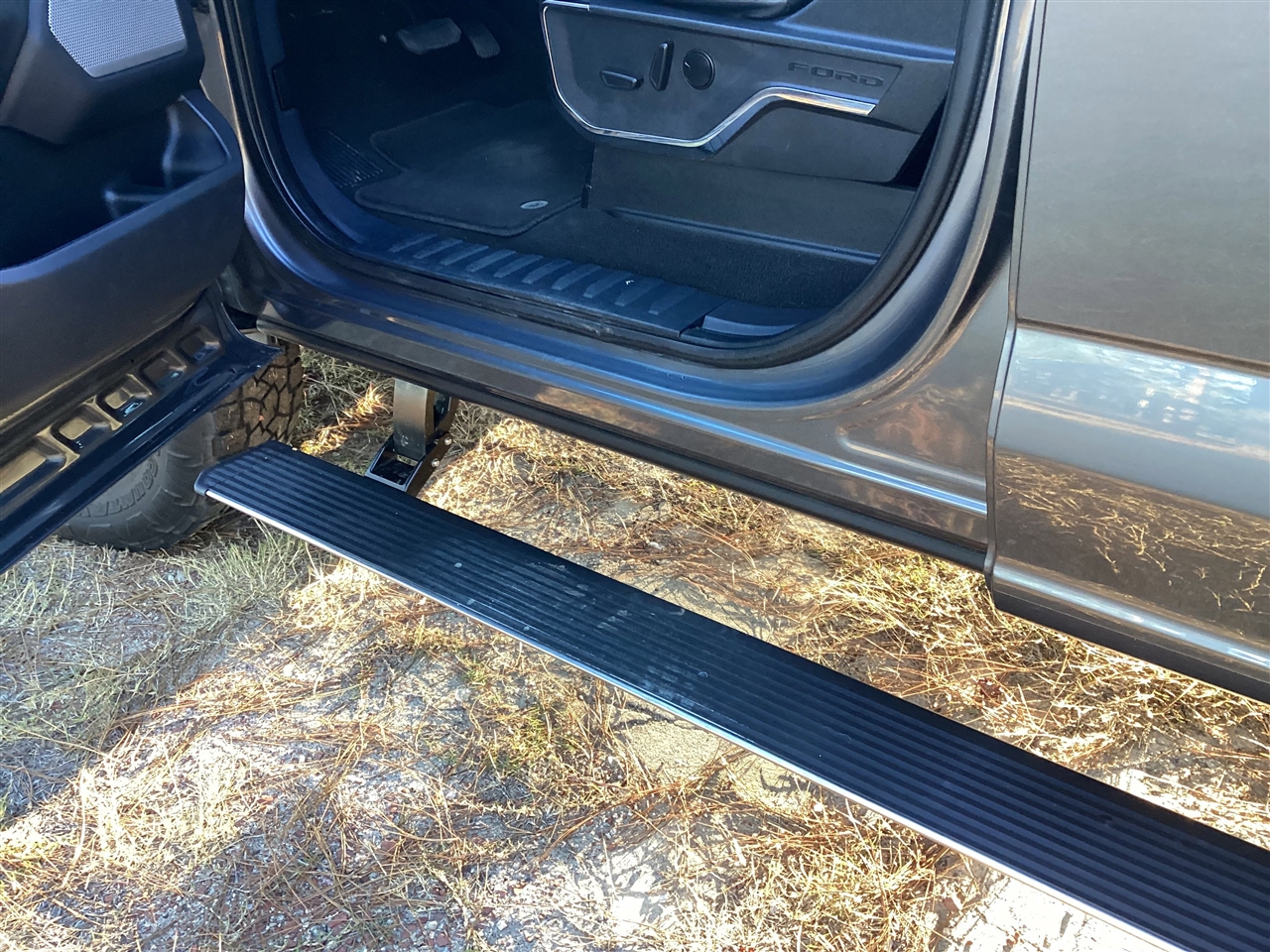 Ford Super Duty F-250 SRW King Ranch 4WD Crew Cab 8' Box 2024