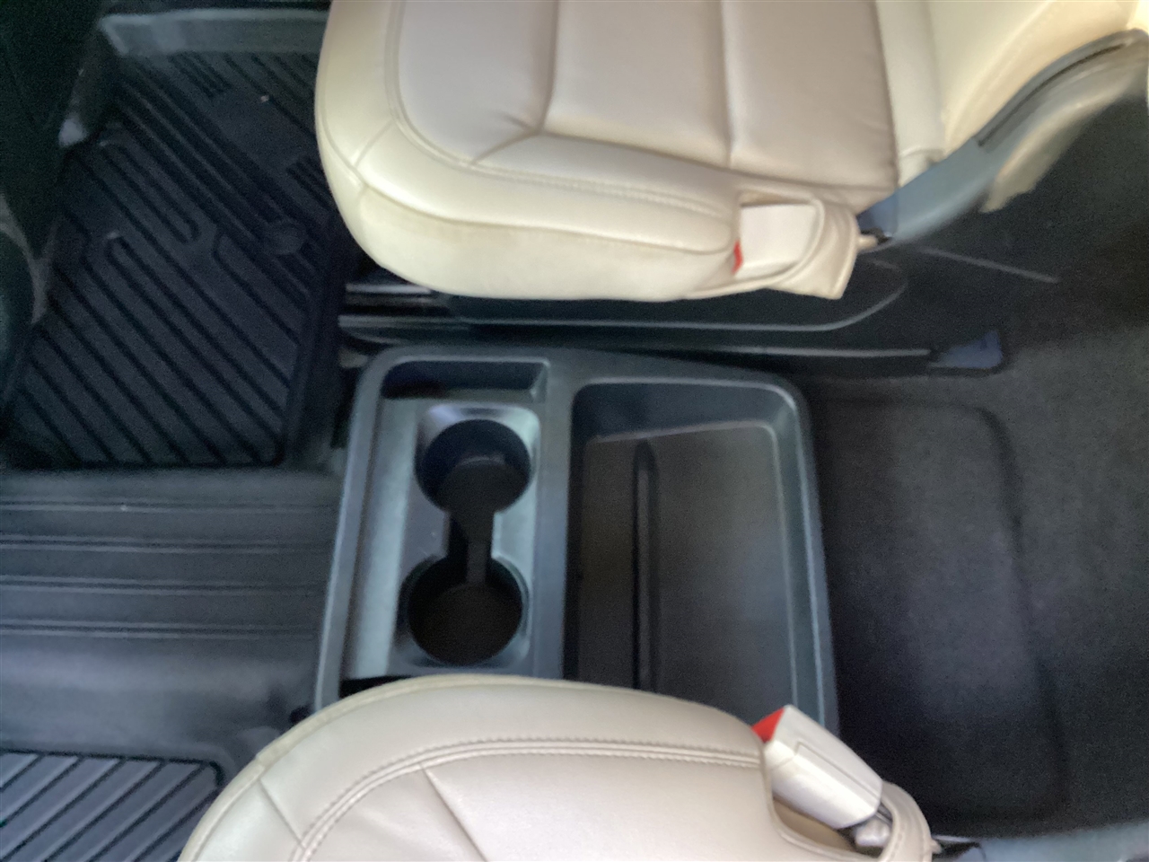 Ford Explorer XLT RWD 2020