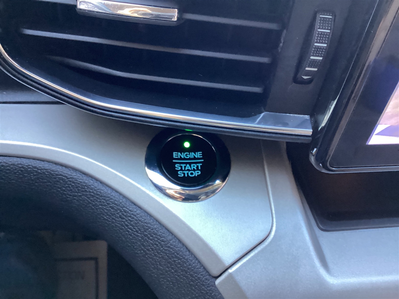 Ford Explorer XLT RWD 2020