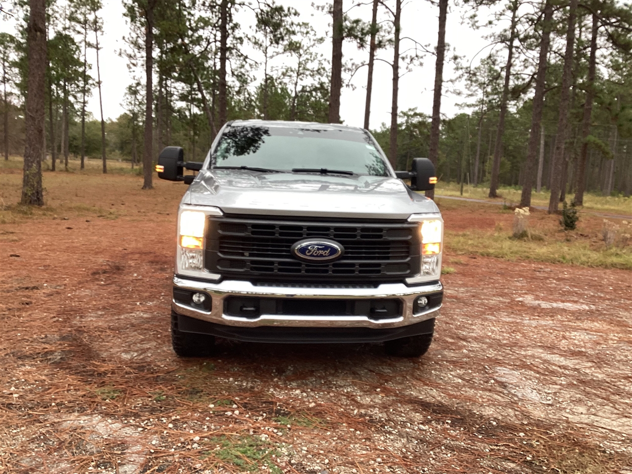 Ford Super Duty F-250 SRW King Ranch 4WD Crew Cab 8' Box 2024