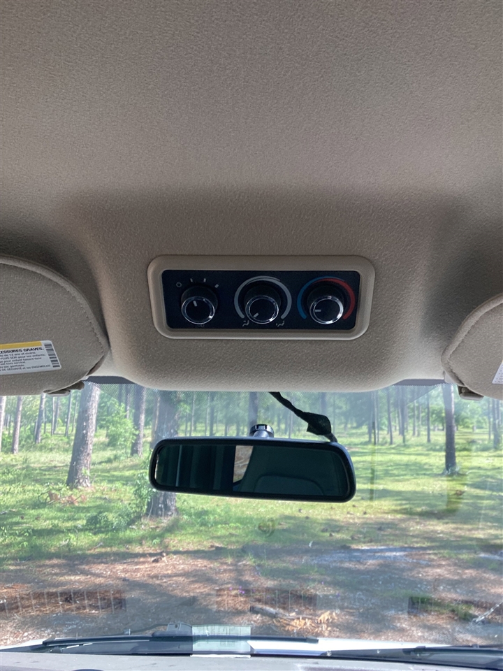 Chevrolet Express Passenger RWD 3500 155" LS 2022