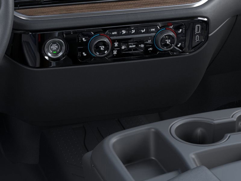 Chevrolet Silverado 1500 2WD Crew Cab 147" LT 2023