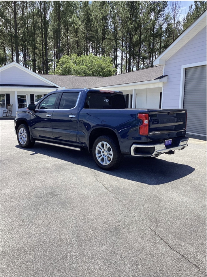 Chevrolet Silverado 1500 4WD Crew Cab 147" LTZ 2023