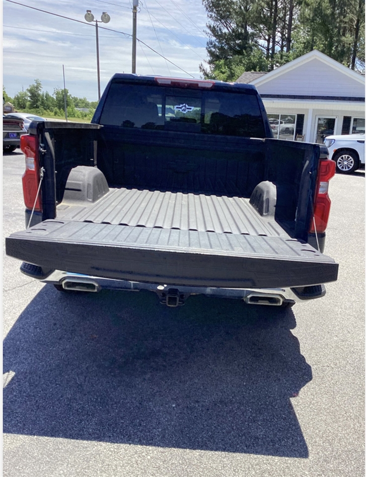 Chevrolet Silverado 1500 4WD Crew Cab 147" LTZ 2023