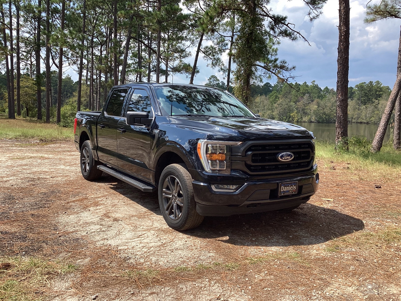 Ford F-150 Lariat 4WD SuperCrew 5.5' Box 2022