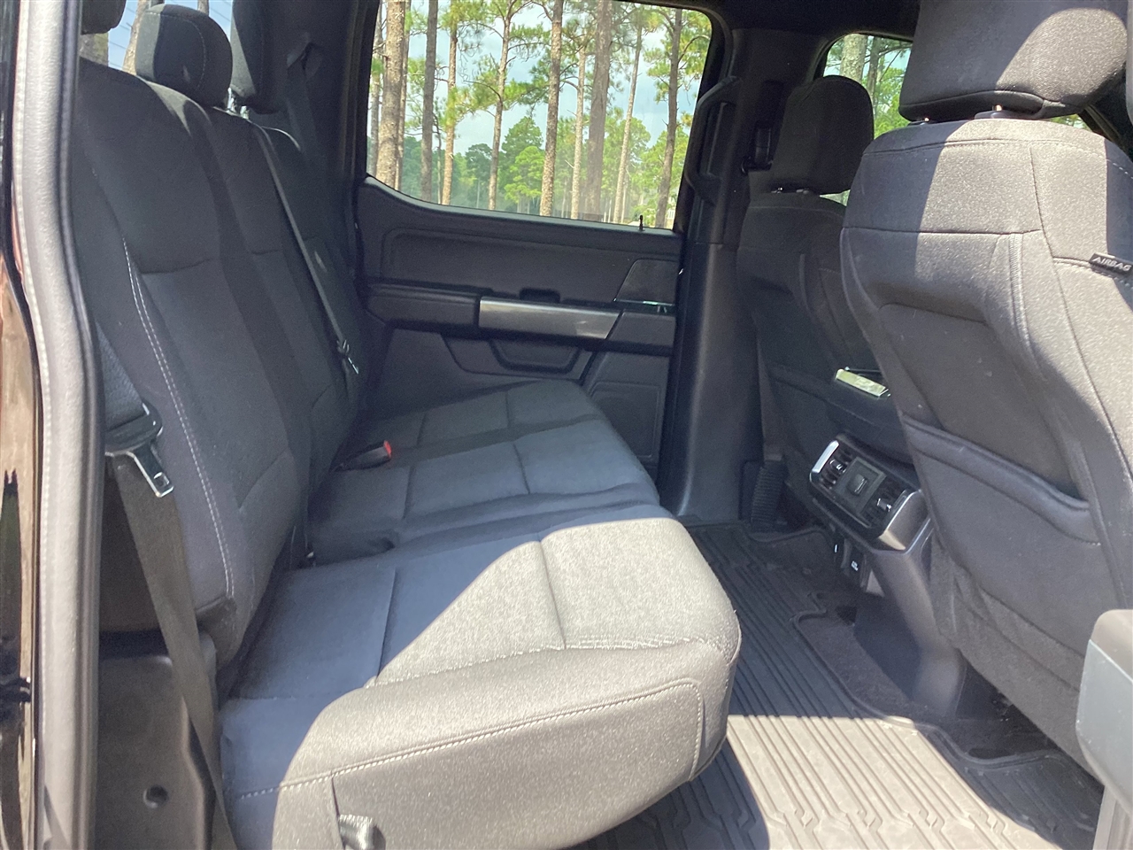 Ford F-150 Lariat 4WD SuperCrew 5.5' Box 2022