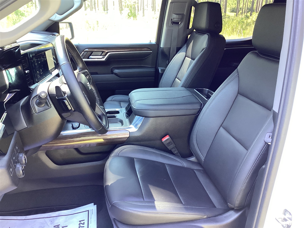 Chevrolet Silverado 1500 4WD Crew Cab 147" RST 2024