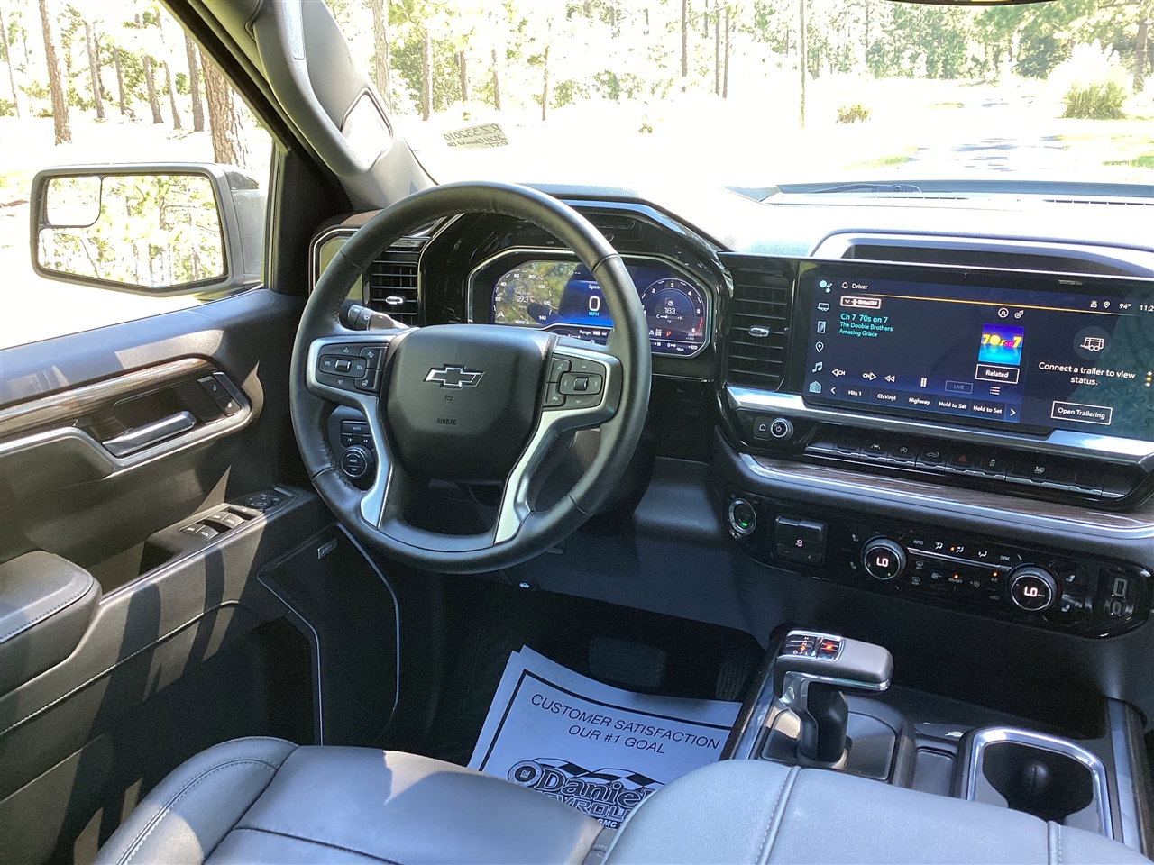 Chevrolet Silverado 1500 4WD Crew Cab 147" RST 2024