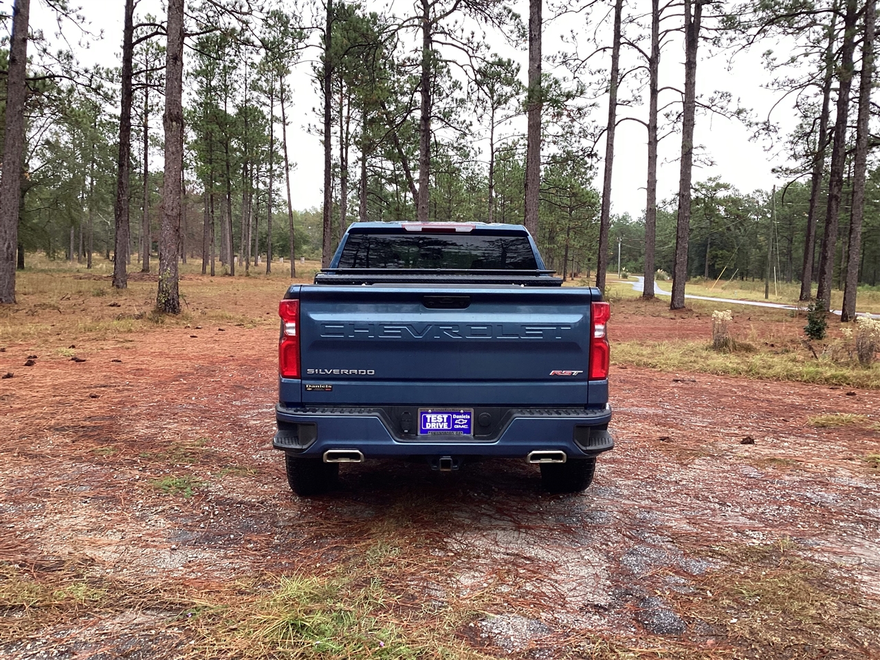 Chevrolet Silverado 1500 4WD Crew Cab 147" RST 2024