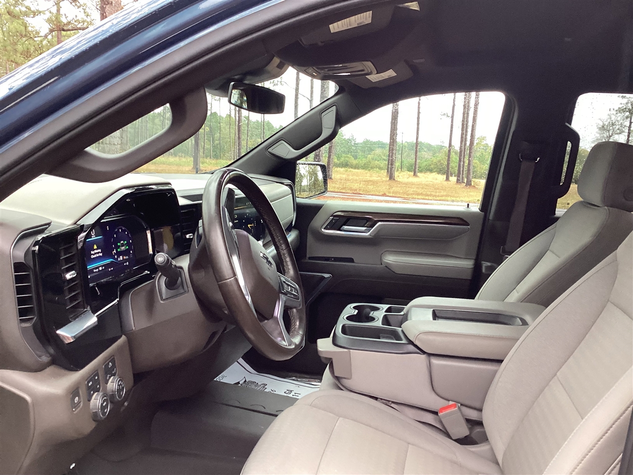 Chevrolet Silverado 1500 4WD Crew Cab 147" RST 2024