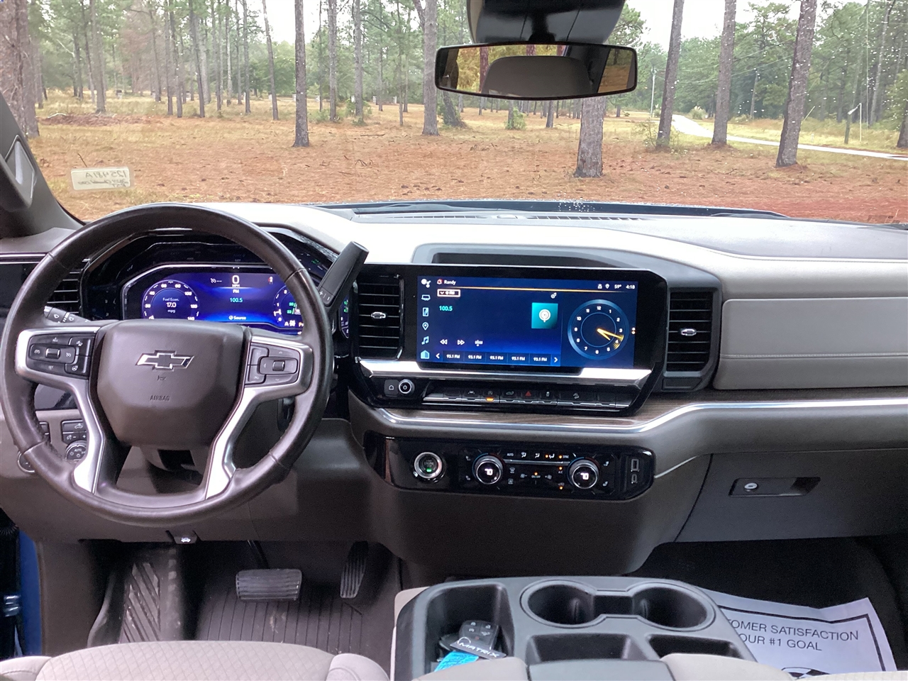 Chevrolet Silverado 1500 4WD Crew Cab 147" RST 2024