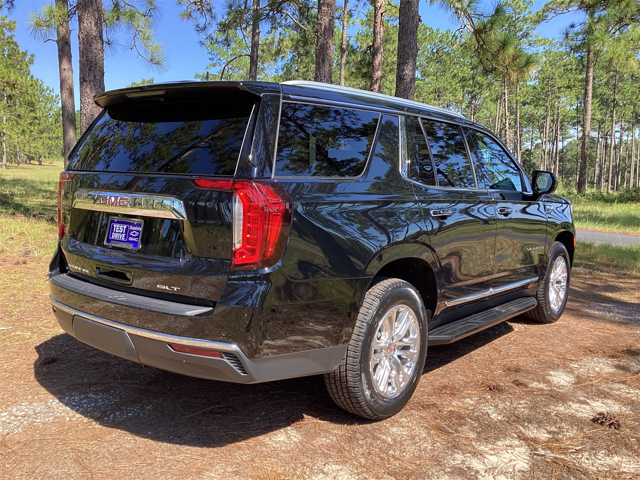 GMC Yukon 2WD 4dr SLT 2023