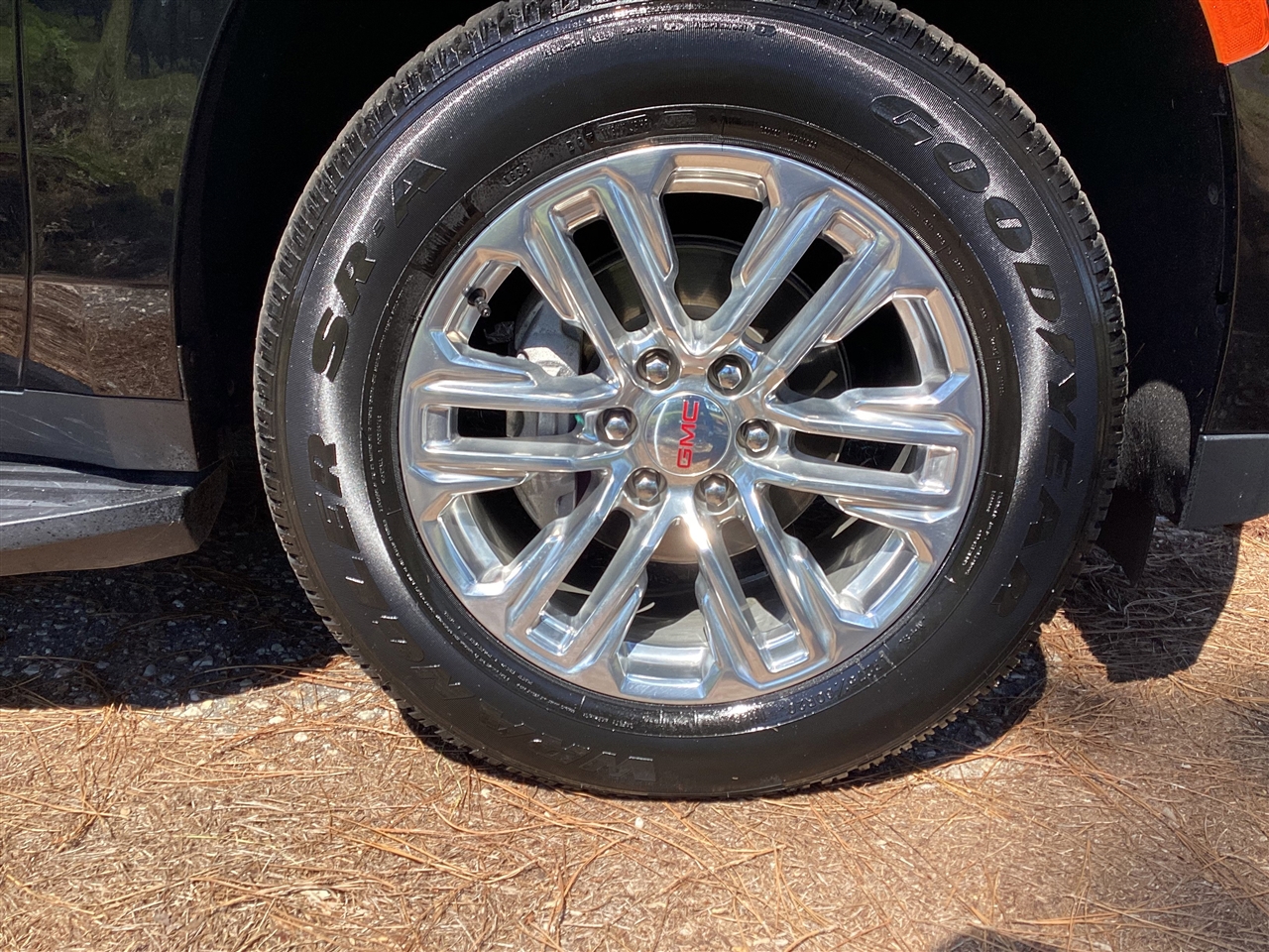 GMC Yukon 2WD 4dr SLT 2023