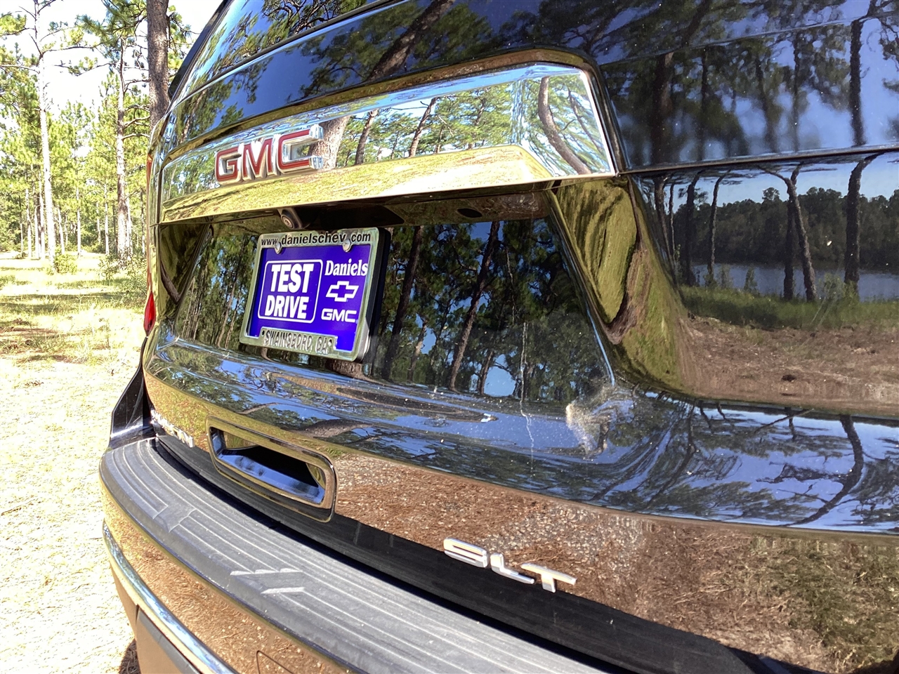 GMC Yukon 2WD 4dr SLT 2023