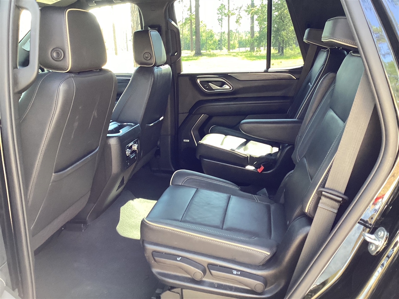 GMC Yukon 2WD 4dr SLT 2023