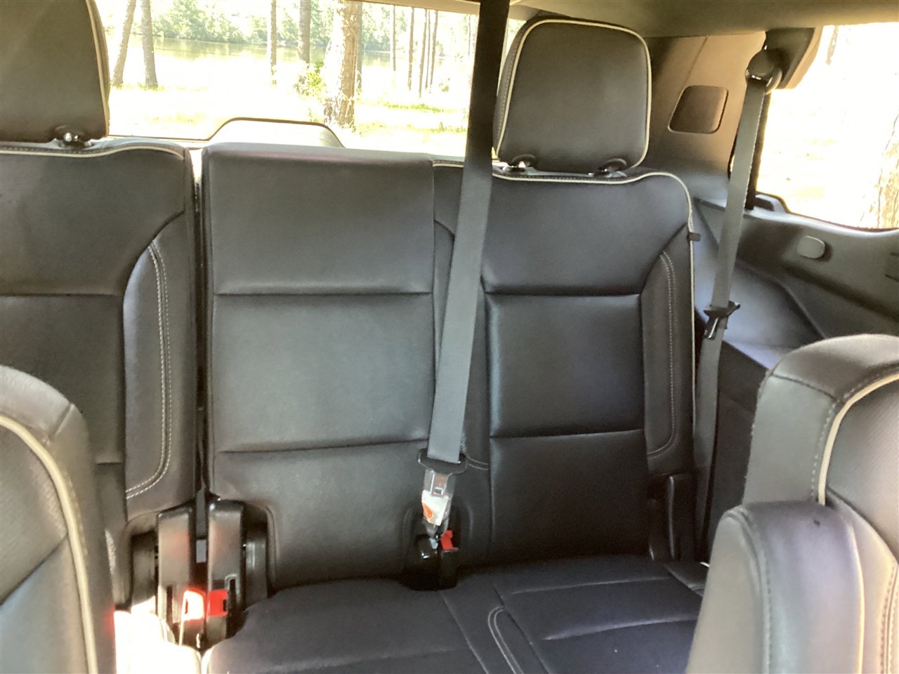 GMC Yukon 2WD 4dr SLT 2023