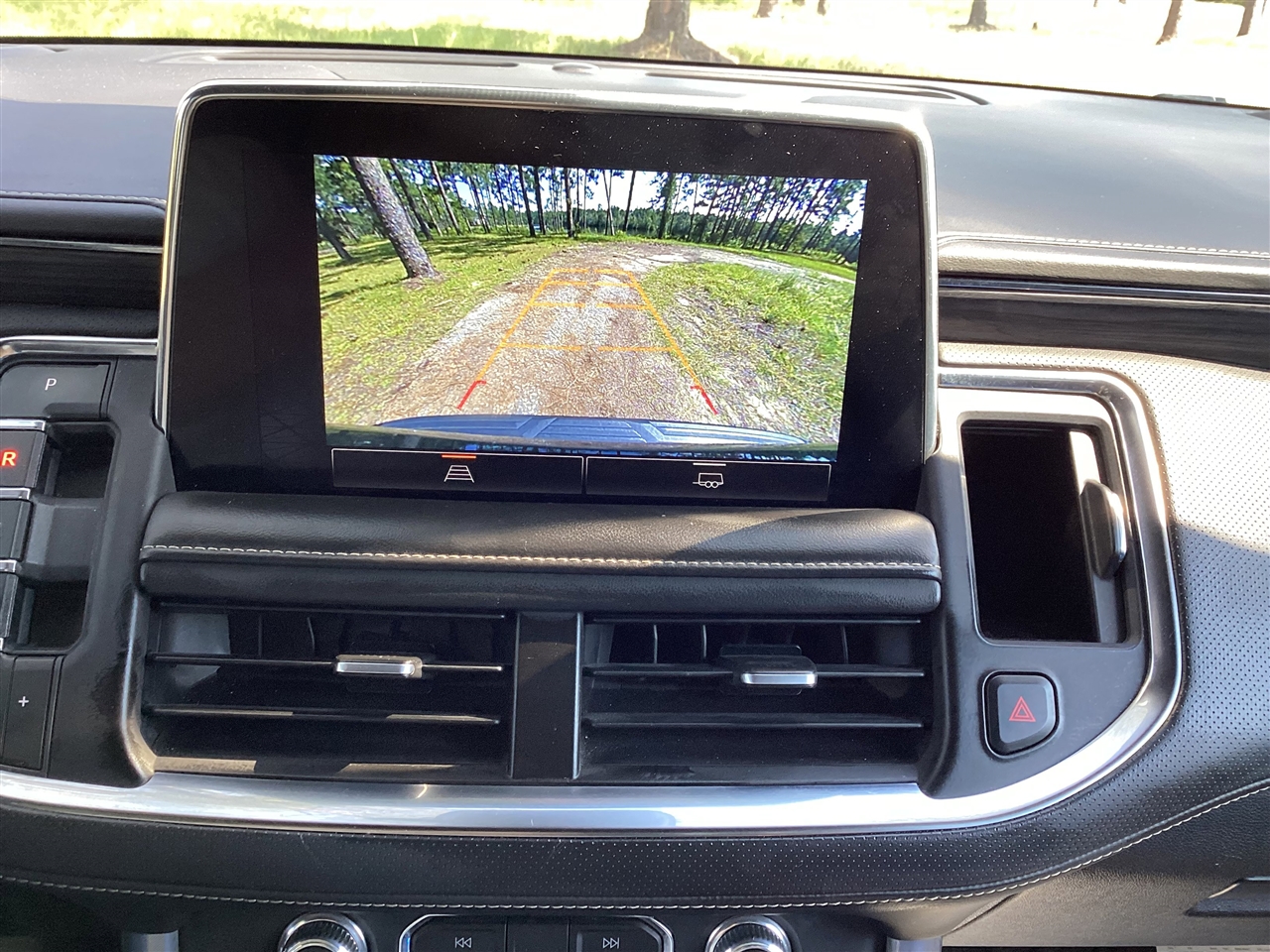 GMC Yukon 2WD 4dr SLT 2023