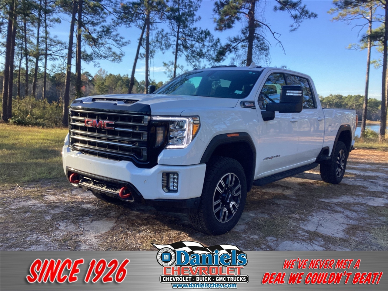 2023 GMC Sierra 2500HD 4WD Crew Cab 159" AT4