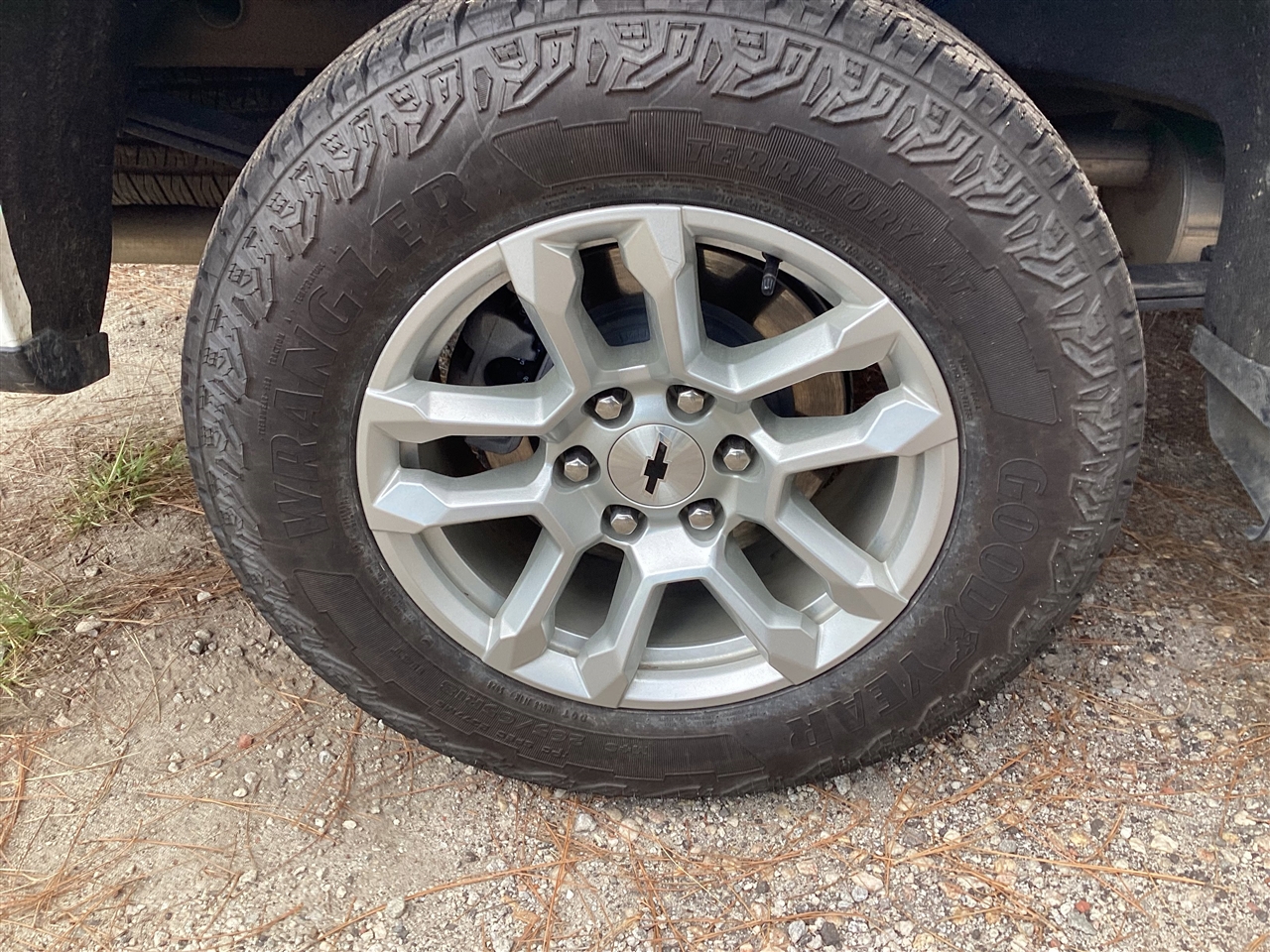 Chevrolet Silverado 1500 4WD Crew Cab 147" RST 2024