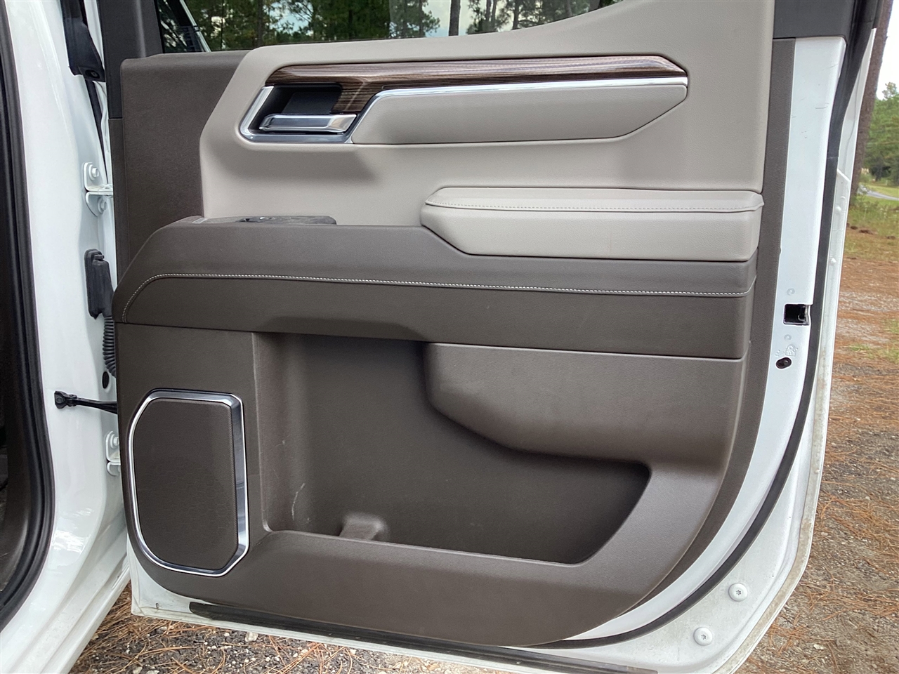 Chevrolet Silverado 1500 4WD Crew Cab 147" RST 2024