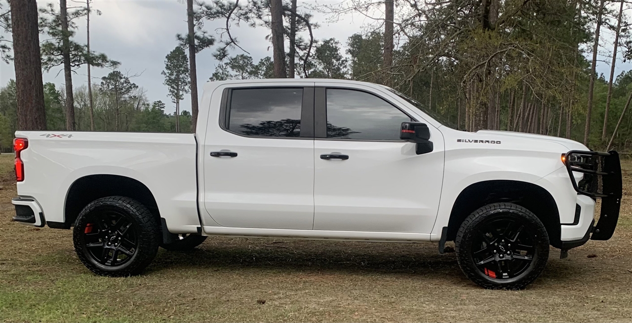 Chevrolet Silverado 1500 LTD 4WD Crew Cab 147" RST 2022