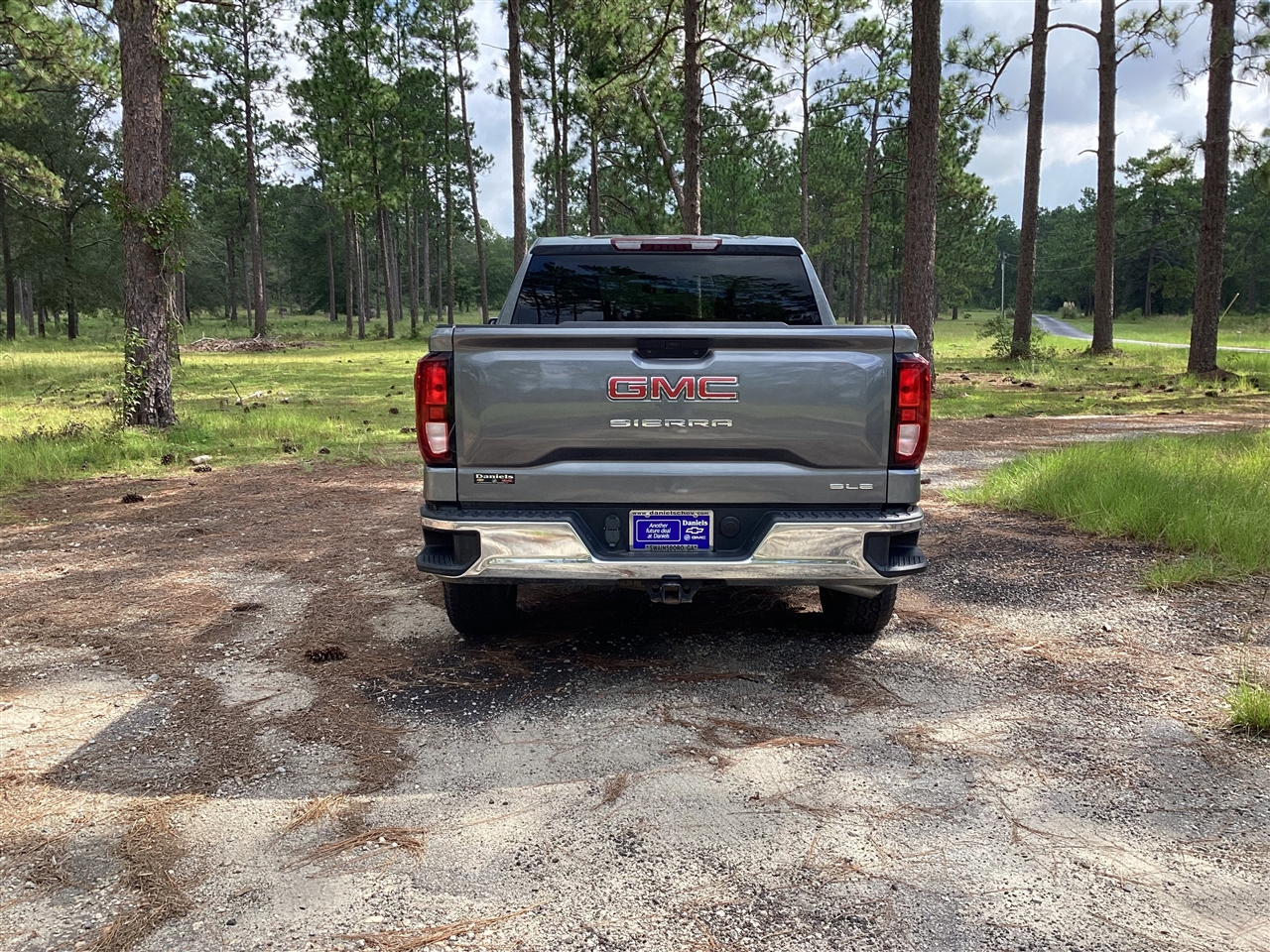 GMC Sierra 1500 2WD Crew Cab 147" SLE 2021