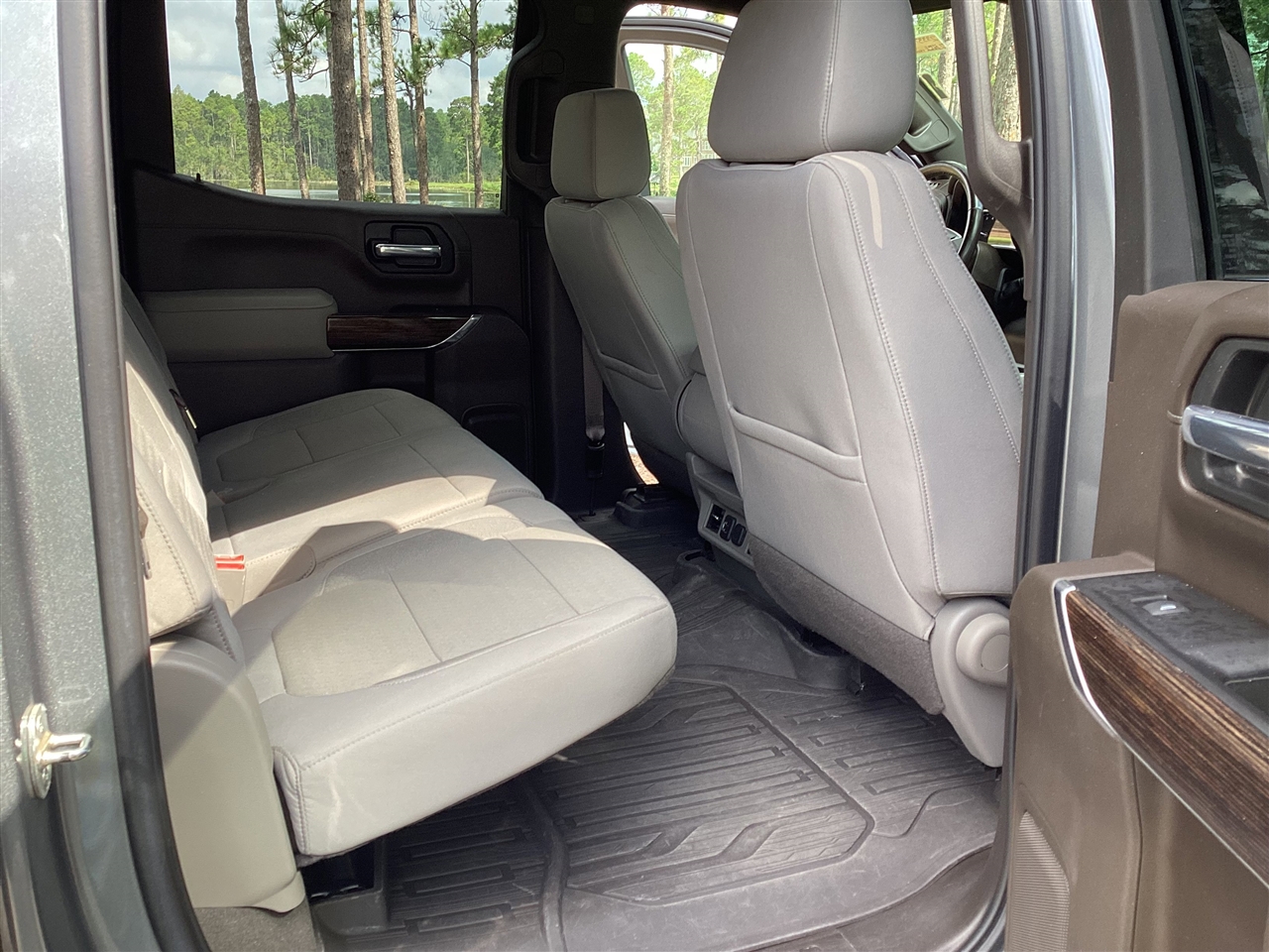 GMC Sierra 1500 2WD Crew Cab 147" SLE 2021