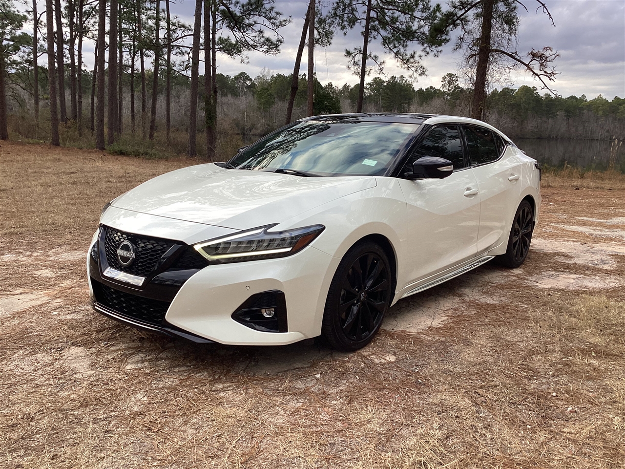 Nissan Maxima SR CVT 2023