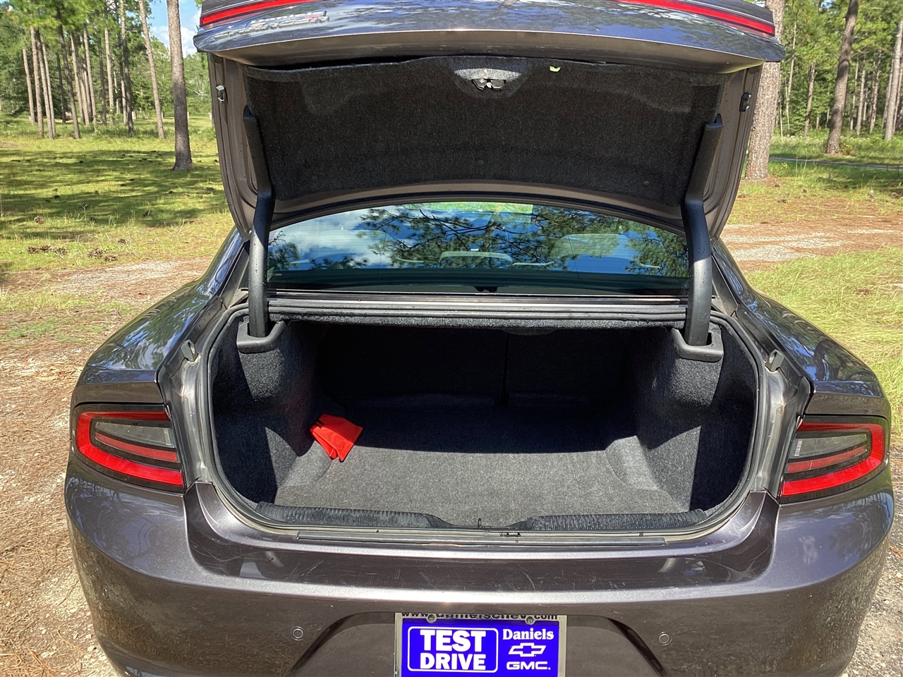 Dodge Charger SXT RWD 2022