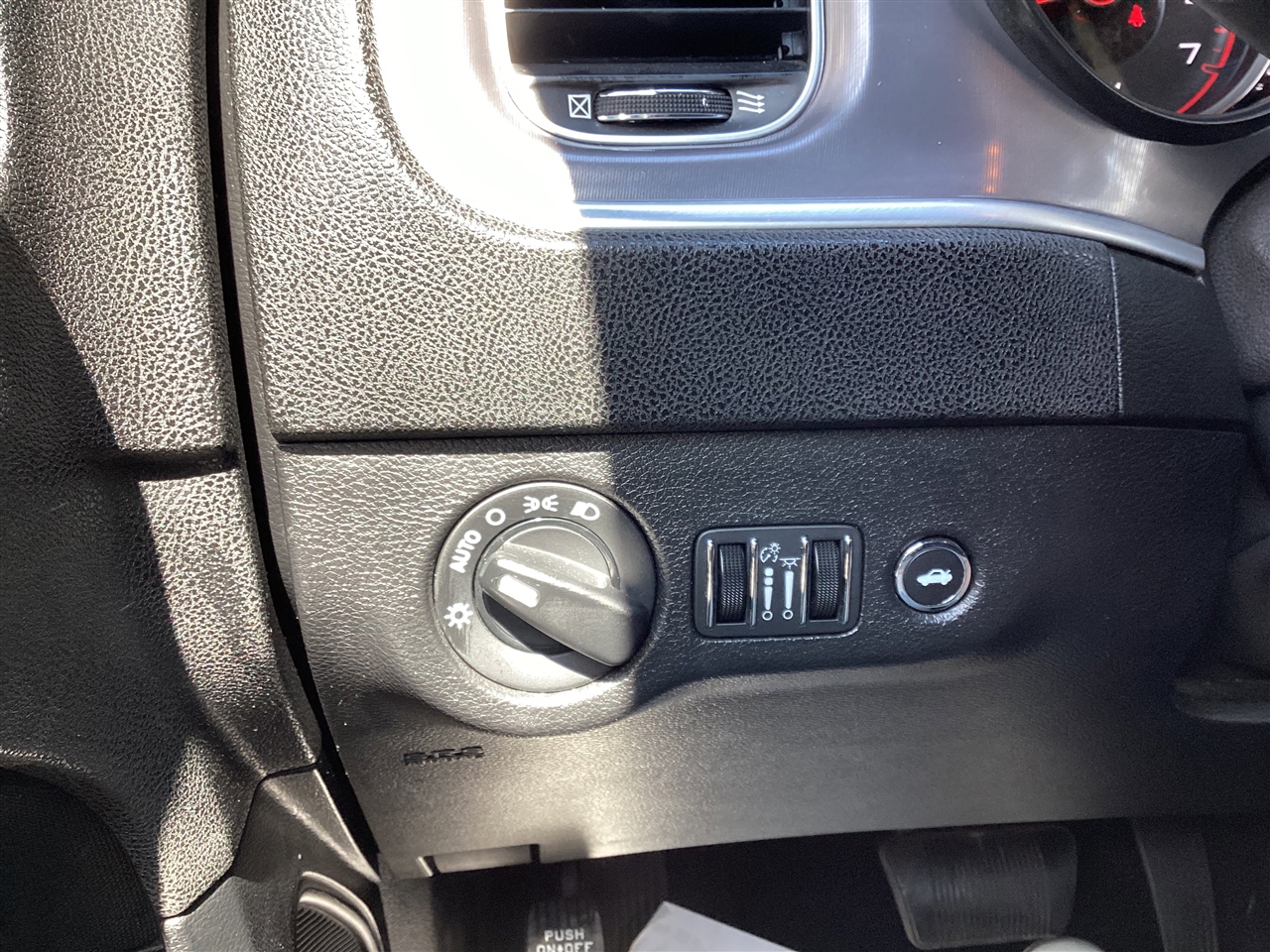 Dodge Charger SXT RWD 2022