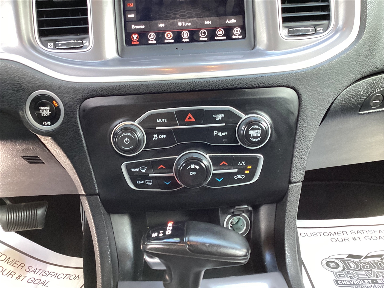 Dodge Charger SXT RWD 2022