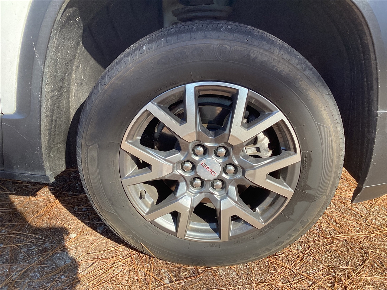 GMC Acadia FWD 4dr SLT 2023