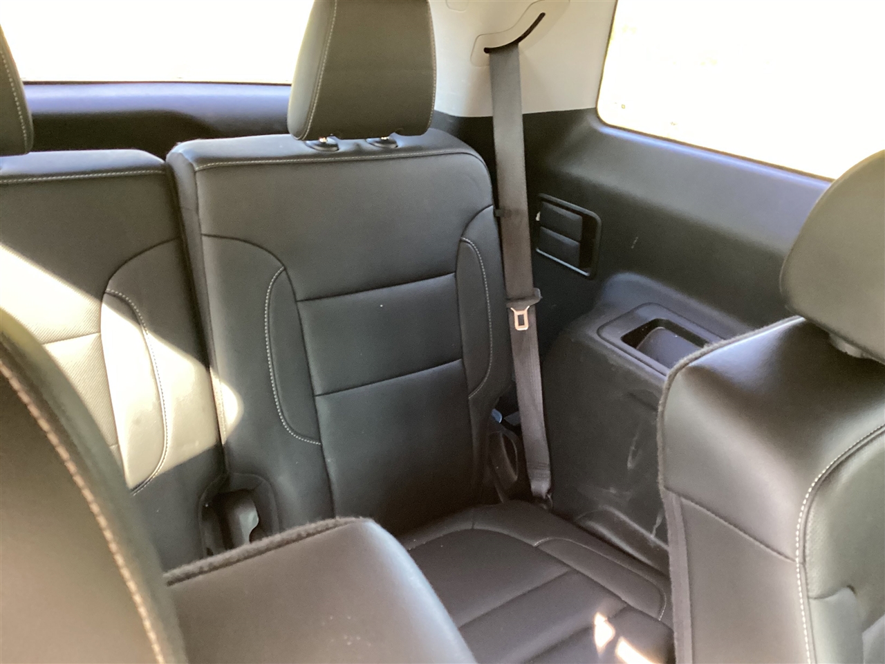 GMC Acadia FWD 4dr SLT 2023