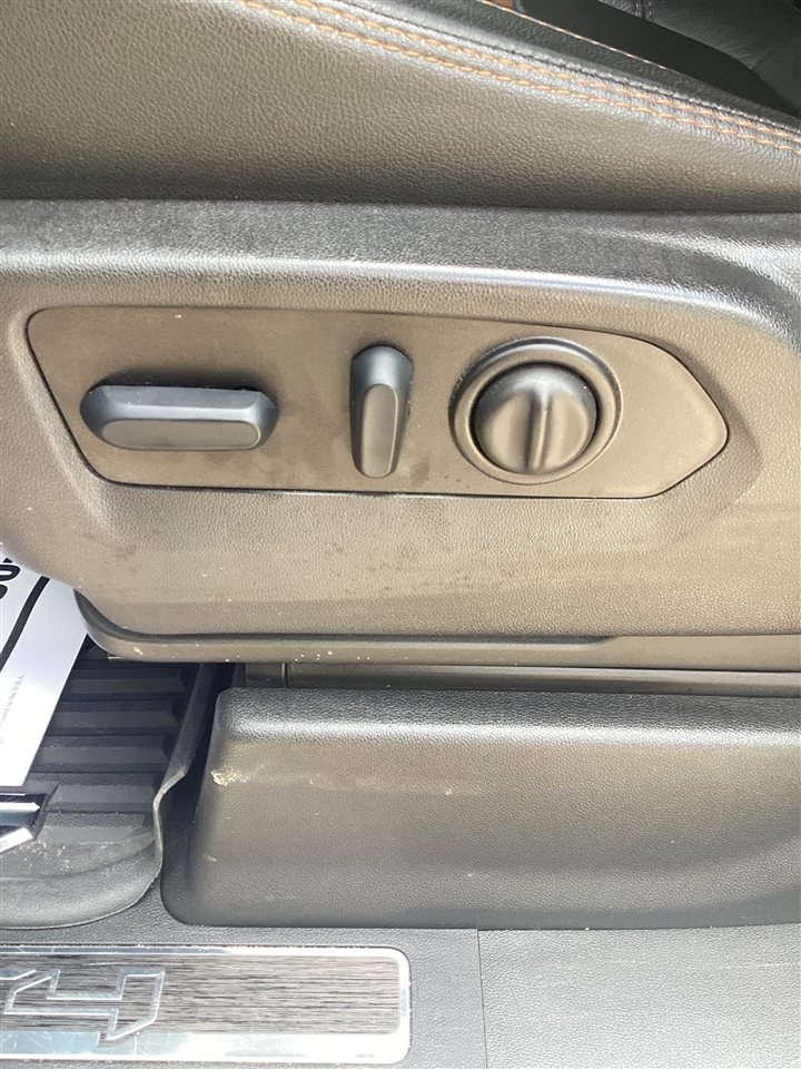 GMC Sierra 2500HD 4WD Crew Cab 159" AT4 2023