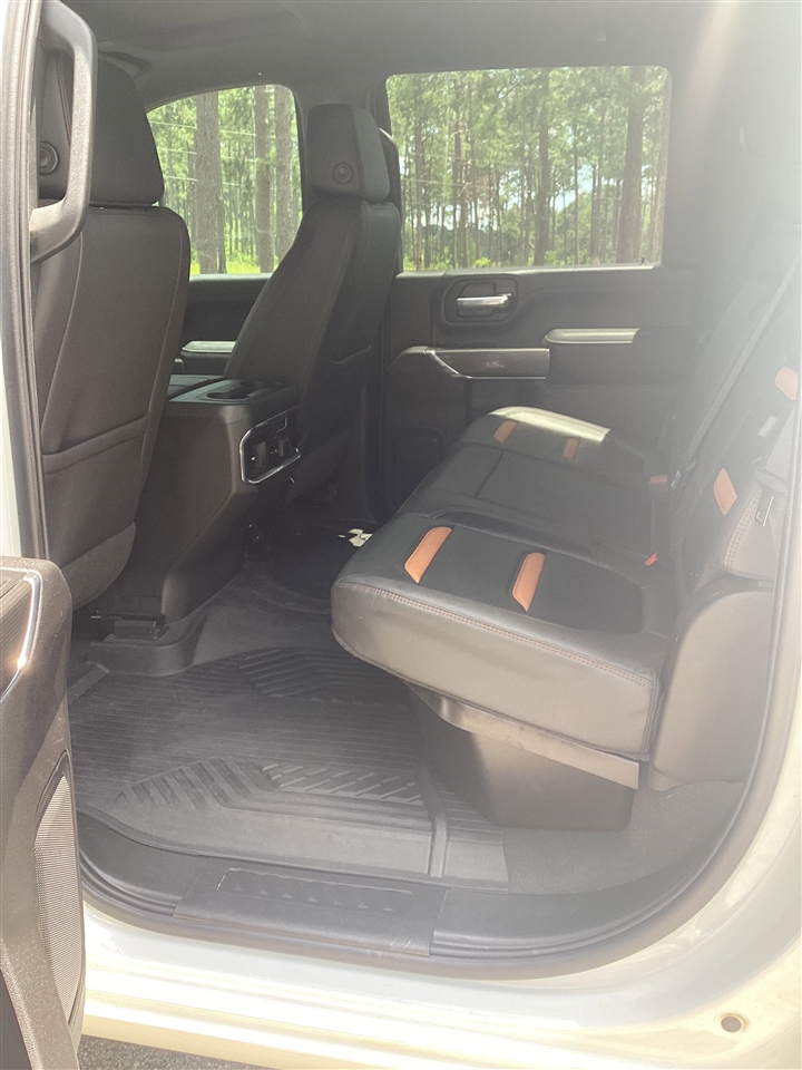 GMC Sierra 2500HD 4WD Crew Cab 159" AT4 2023