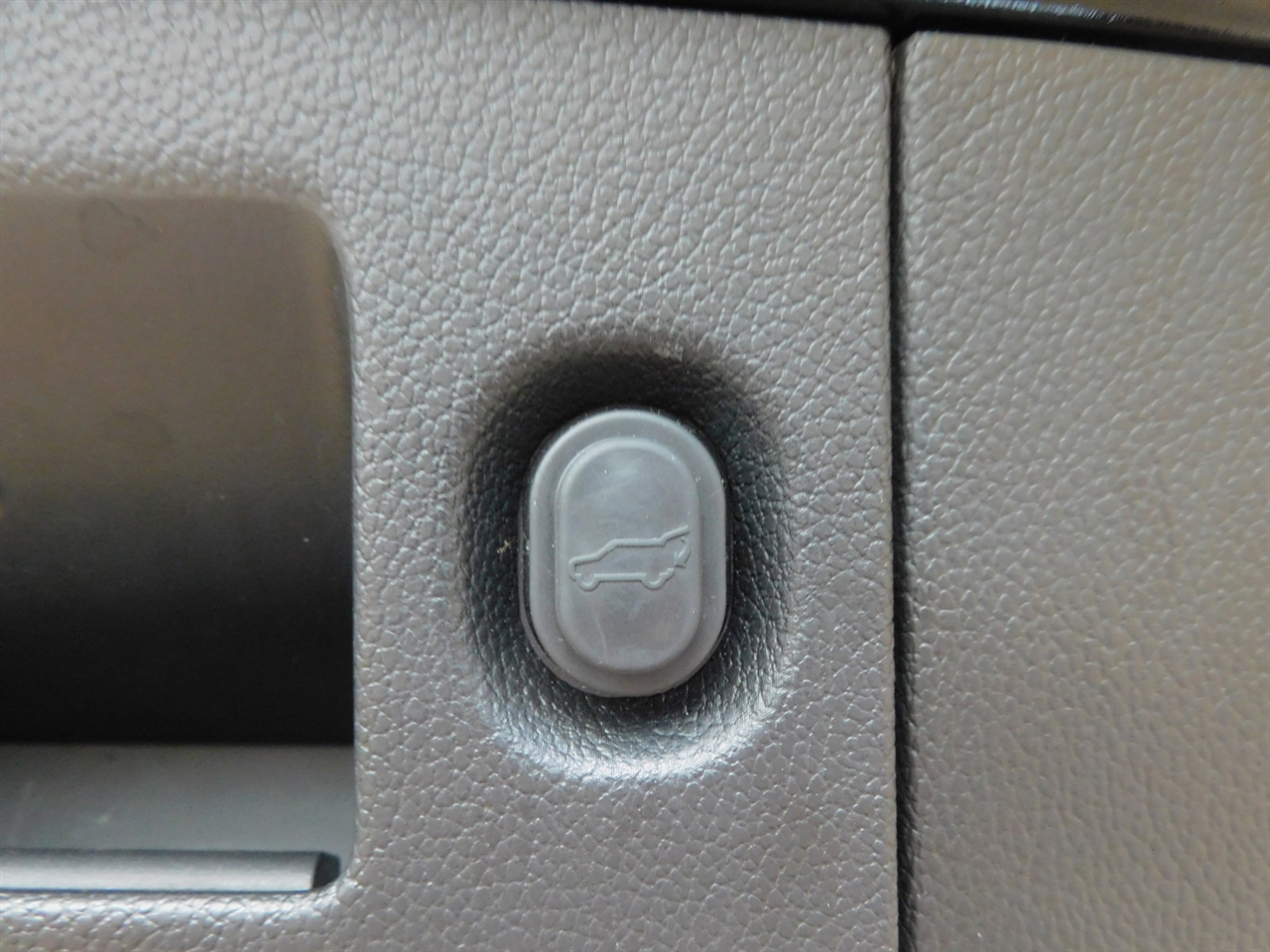 GMC Yukon XL 2WD 4dr Denali 2020