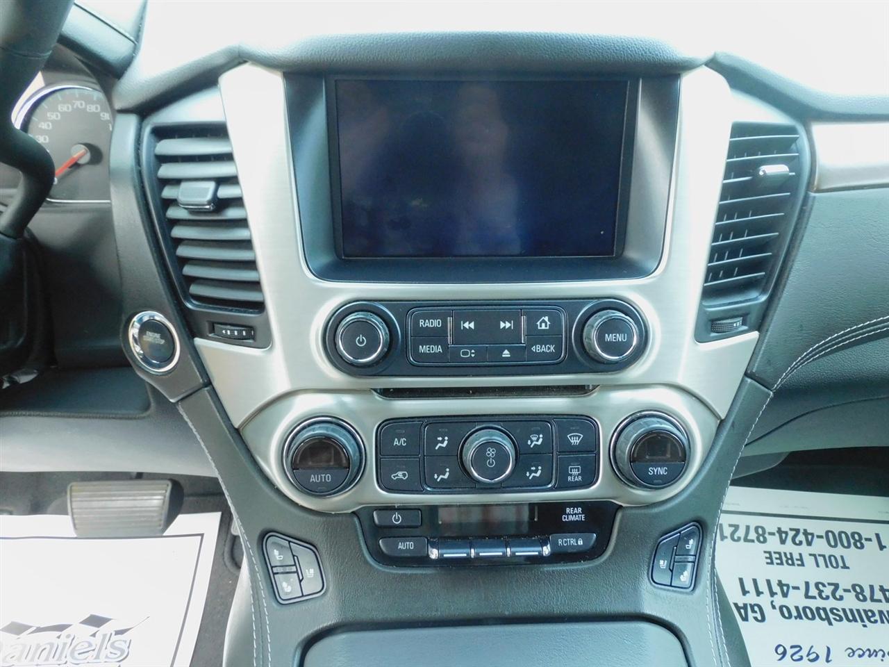 GMC Yukon XL 2WD 4dr Denali 2020