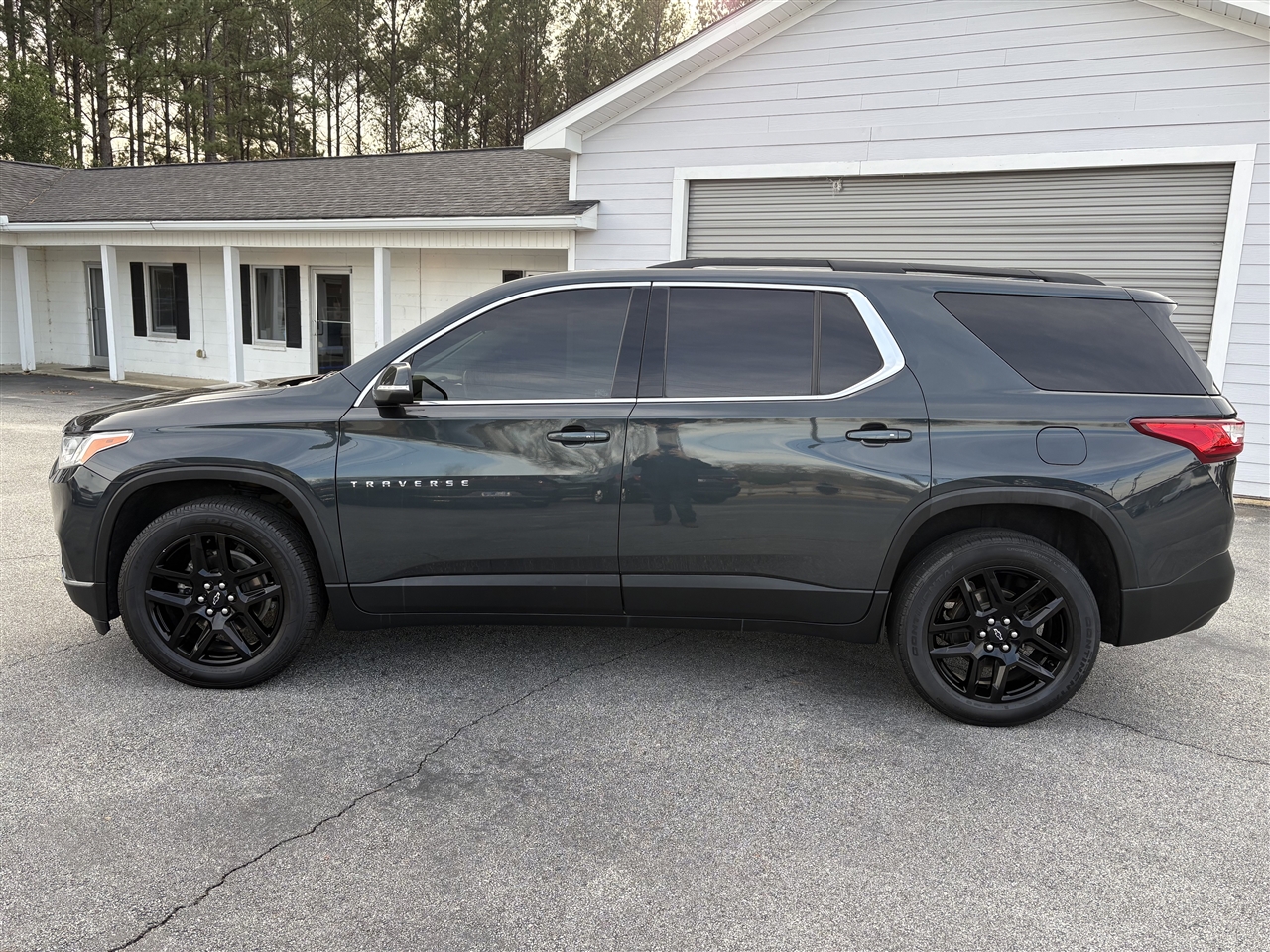 Chevrolet Traverse FWD 4dr LT Cloth w/1LT 2021