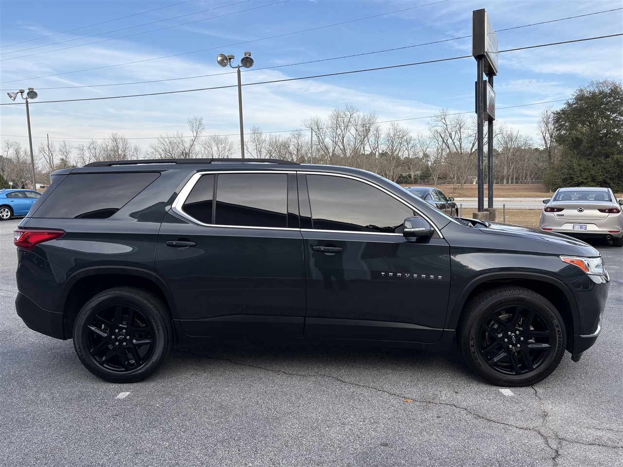 Chevrolet Traverse FWD 4dr LT Cloth w/1LT 2021