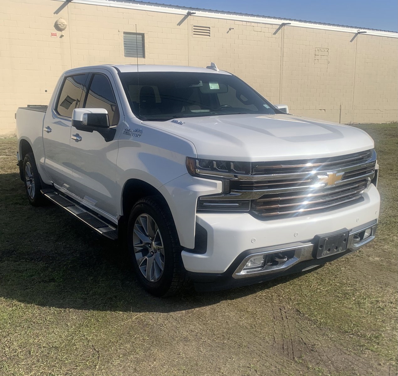 Chevrolet Silverado 1500 4WD Crew Cab 147" High Country 2021