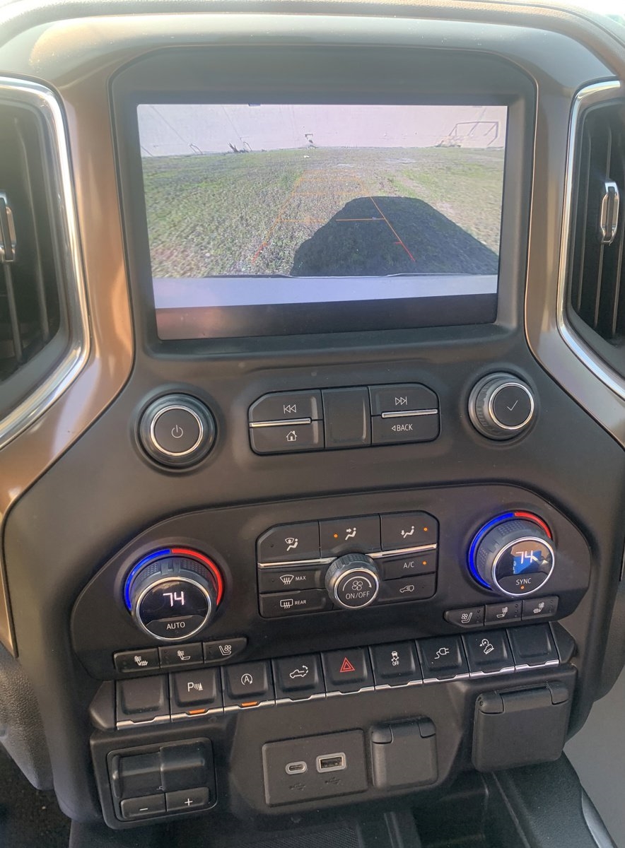 Chevrolet Silverado 1500 4WD Crew Cab 147" High Country 2021