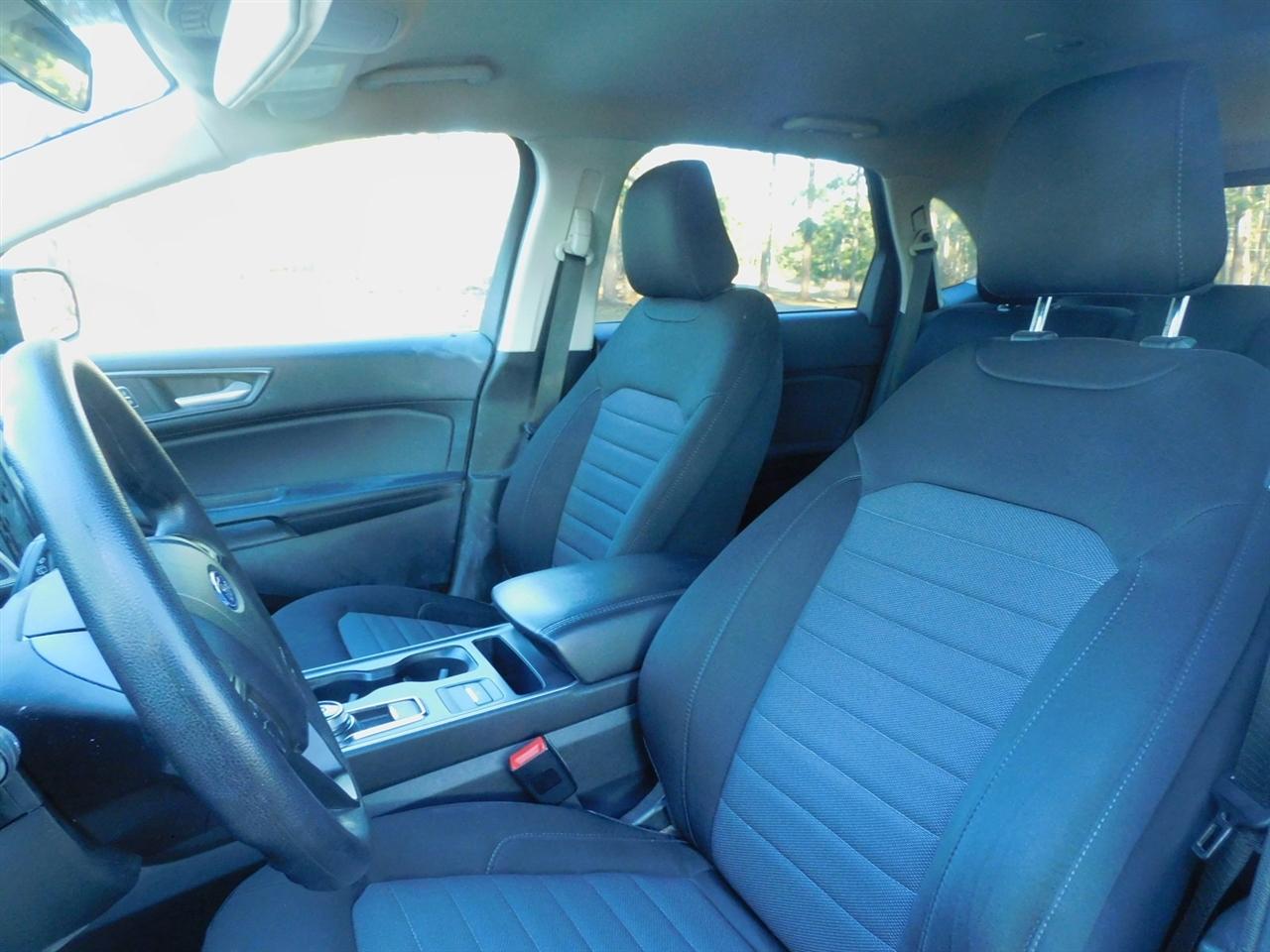 Ford Edge SE AWD 2022