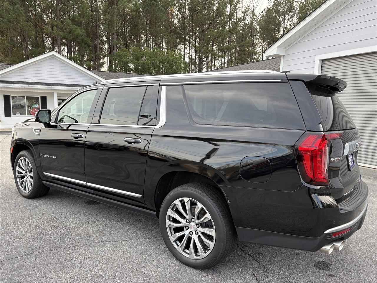 GMC Yukon XL 2WD 4dr Denali 2021