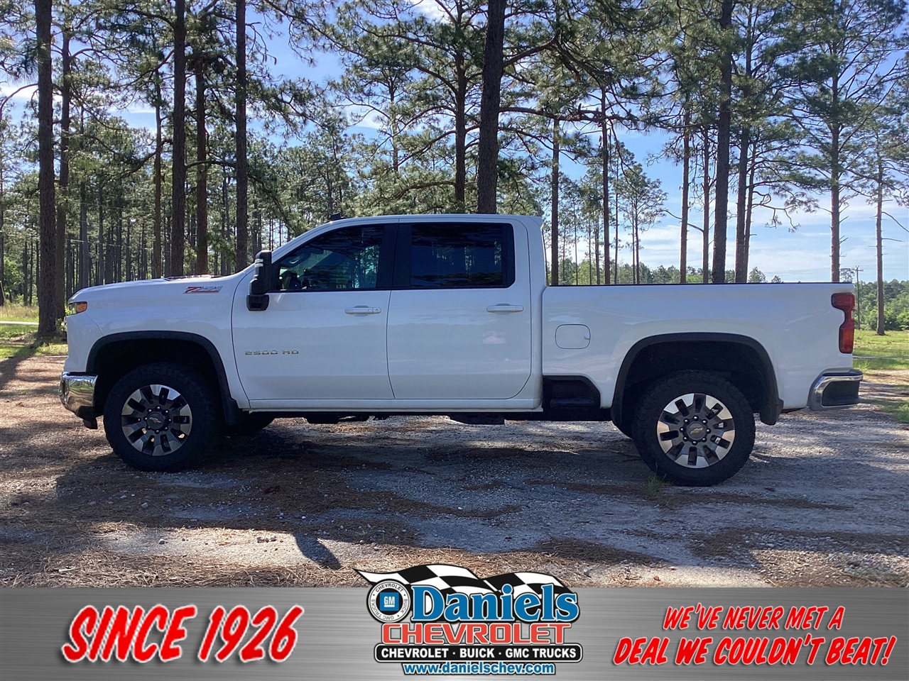 Chevrolet Silverado 2500HD 4WD Crew Cab 159" LT 2024