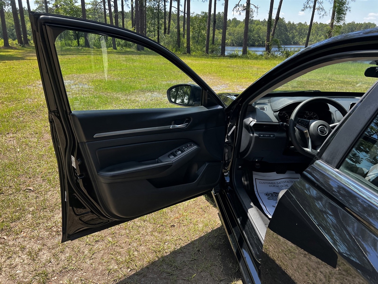 Nissan Altima 2.5 SV Sedan 2022