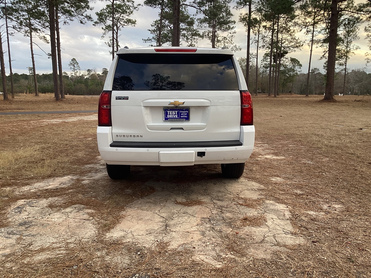 Chevrolet Suburban 2WD 4dr 1500 LT 2018