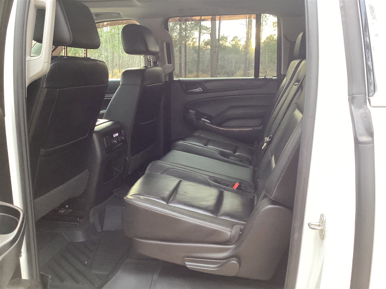 Chevrolet Suburban 2WD 4dr 1500 LT 2018