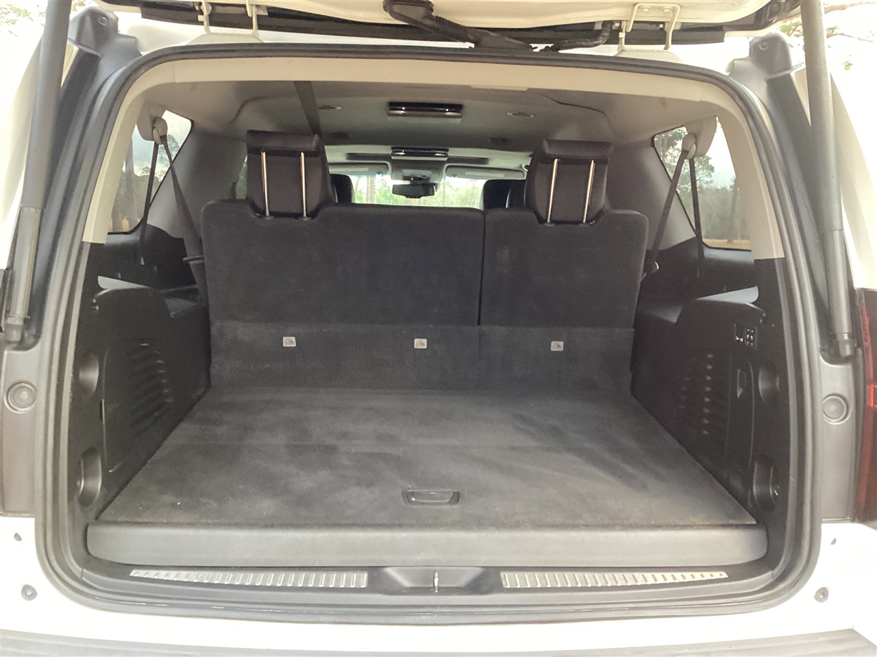 Chevrolet Suburban 2WD 4dr 1500 LT 2018