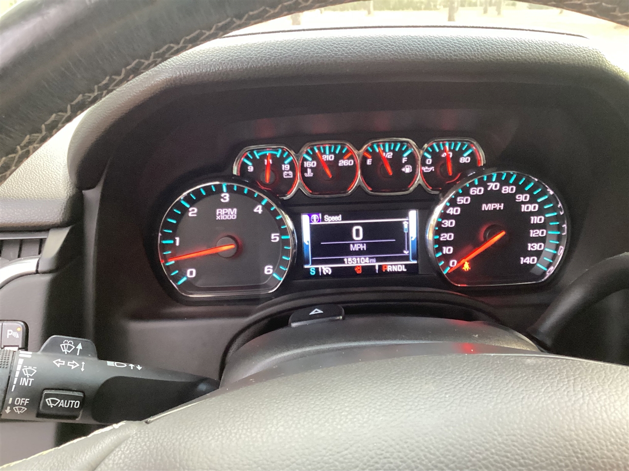 Chevrolet Suburban 2WD 4dr 1500 LT 2018